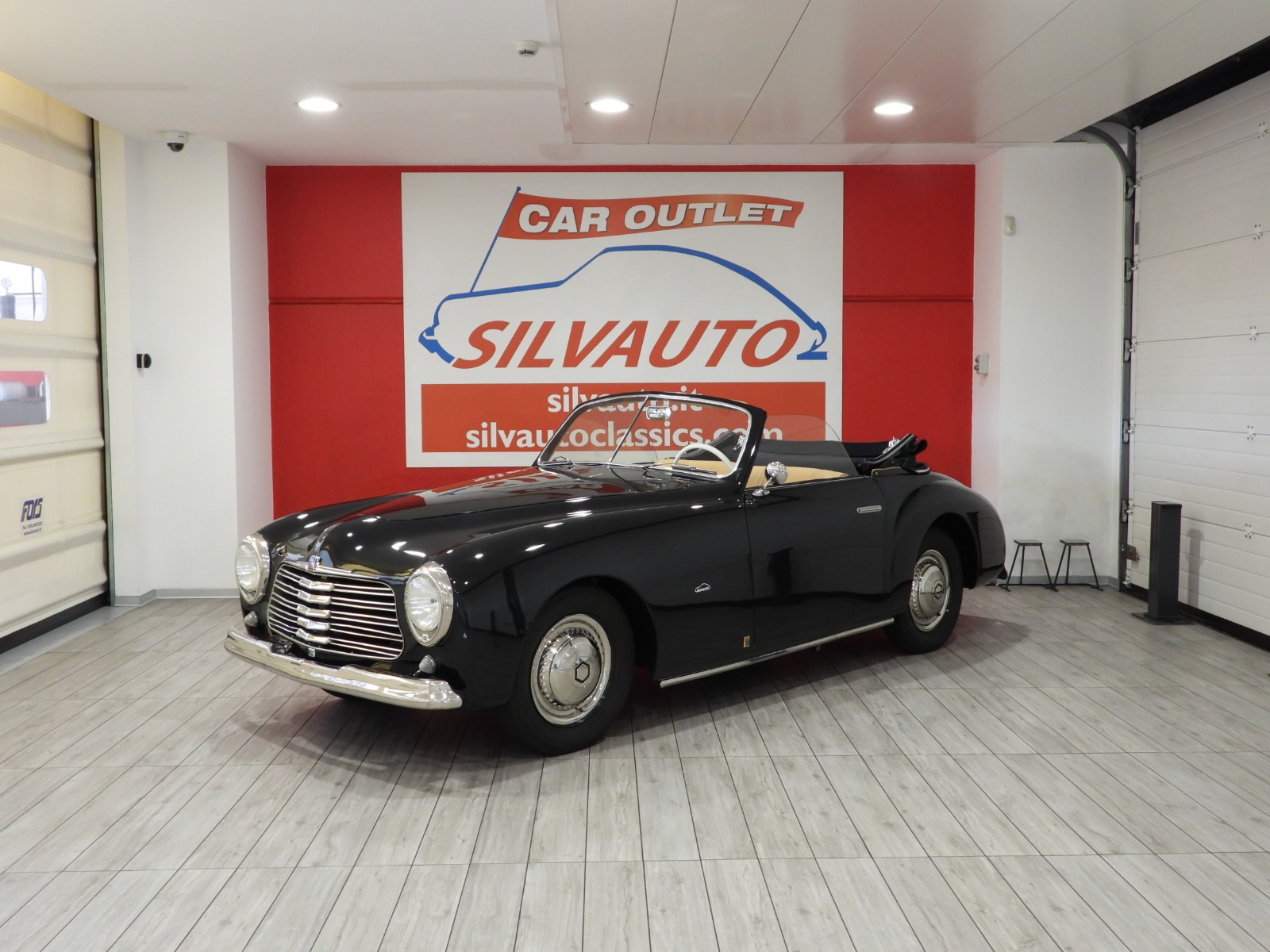 SIMCA 8 SPORT CABRIOLET PRÉ-SERIE (1950) - Silvauto