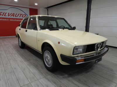 ALFA ROMEO ALFETTA 2.0 L (1981) 6