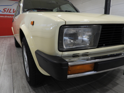 ALFA ROMEO ALFETTA 2.0 L (1981) 7