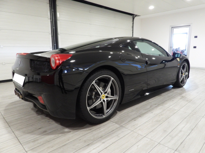 FERRARI 458 ITALIA DCT (2011) 5