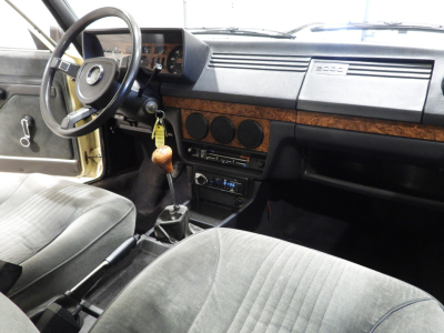 ALFA ROMEO ALFETTA 2.0 L (1981) 30