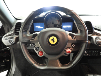FERRARI 458 ITALIA DCT (2011) 22