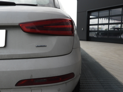 AUDI Q3 QUATTRO EDITION 2.0 TDI 140CV S-TRONIC (2015) 10
