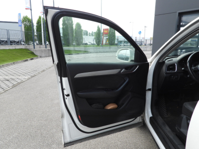 AUDI Q3 QUATTRO EDITION 2.0 TDI 140CV S-TRONIC (2015) 11