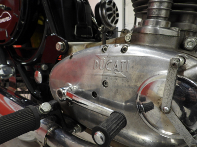 DUCATI SCRAMBLER 250 (1973) 26
