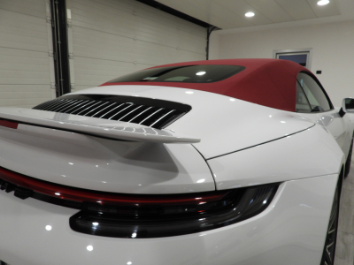 PORSCHE 911 992 TURBO CABRIOLET (2021) 42