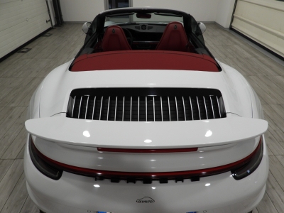 PORSCHE 911 992 TURBO CABRIOLET (2021) 14