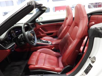 PORSCHE 911 992 TURBO CABRIOLET (2021) 22