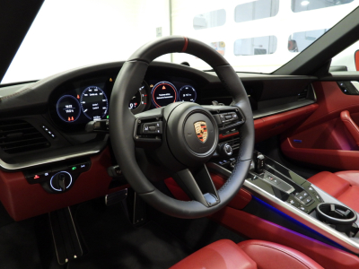 PORSCHE 911 992 TURBO CABRIOLET (2021) 26