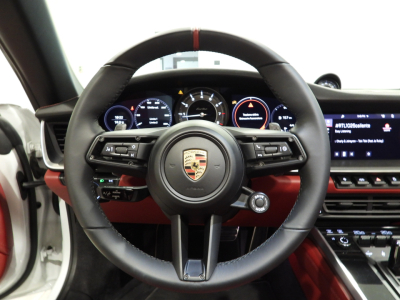 PORSCHE 911 992 TURBO CABRIOLET (2021) 27