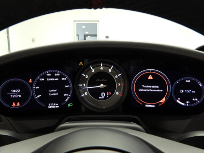 PORSCHE 911 992 TURBO CABRIOLET (2021) 28