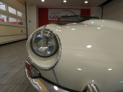 JAGUAR E-TYPE 4.2 ROADSTER (1968) 7
