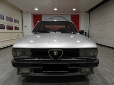 ALFA ROMEO GIULIETTA 2.0 TURBO DIESEL (1985) 1