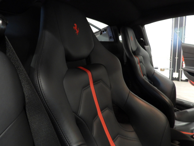 FERRARI 488 GTB (2016) 27
