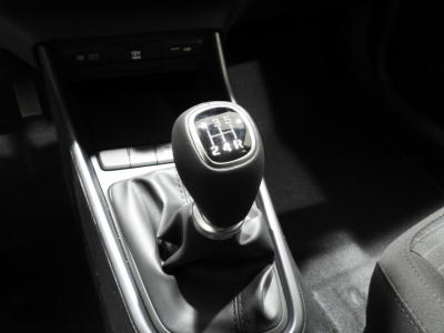 HYUNDAI NUOVA I20 1.0 T-GDI MT 90 CV CONNECTLINE MY’ 26 24
