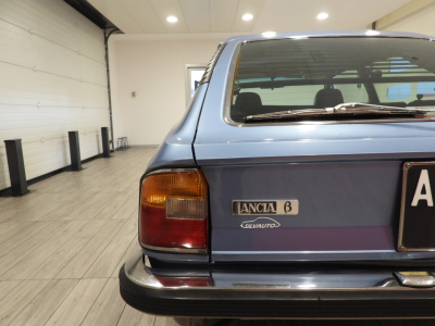 LANCIA BETA HPE 1600cc TIPO 828 BF.0 (1976) 11