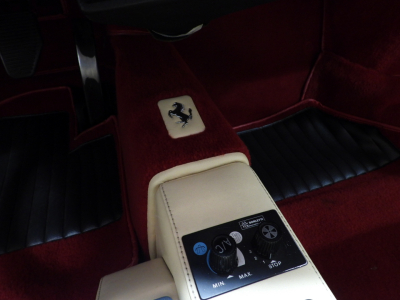 FERRARI 512 BBi (1984) 21