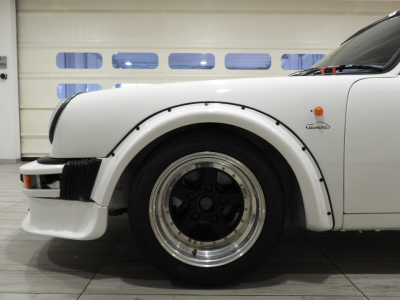 PORSCHE 911 3.0 SC GR. 4 (1989) 10
