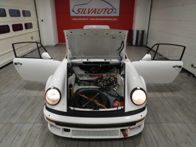PORSCHE 911 3.0 SC GR. 4 (1989) 38