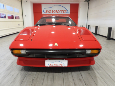 FERRARI 208 GTB (1980) 1