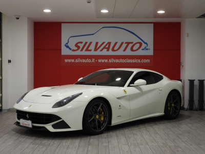 FERRARI F12 BERLINETTA (2013) 0