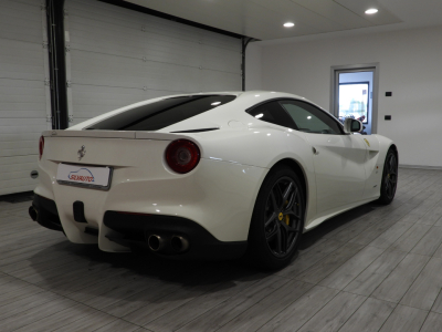 FERRARI F12 BERLINETTA (2013) 3