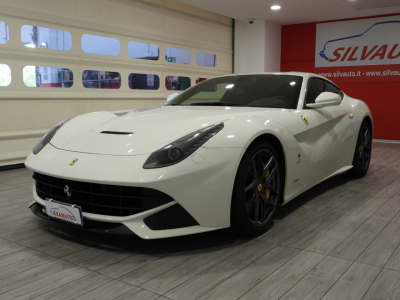 FERRARI F12 BERLINETTA (2013) 6