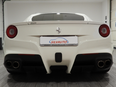 FERRARI F12 BERLINETTA (2013) 15