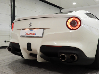 FERRARI F12 BERLINETTA (2013) 42