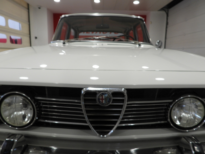 ALFA ROMEO 1750 TIPO 105.48 (1969) 9
