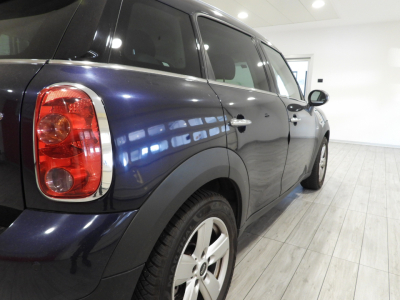 MINI ONE D COUNTRYMAN 90CV (2015) 13
