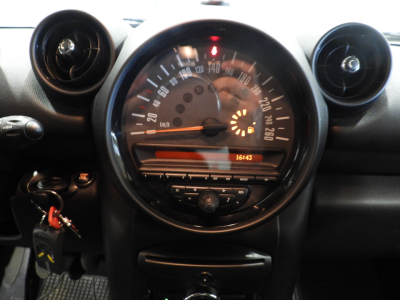 MINI ONE D COUNTRYMAN 90CV (2015) 21