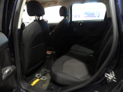 MINI ONE D COUNTRYMAN 90CV (2015) 25