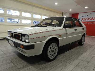 LANCIA DELTA HF 4WD (1987) 2