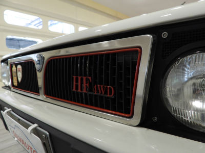 LANCIA DELTA HF 4WD (1987) 8