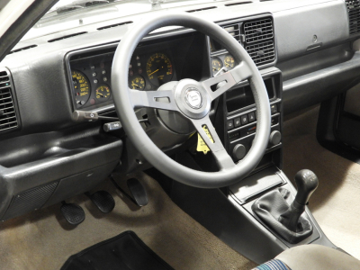 LANCIA DELTA HF 4WD (1987) 19