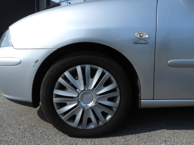 SEAT IBIZA 1.4 TDI 5P SIGNO 75CV (2005) 7