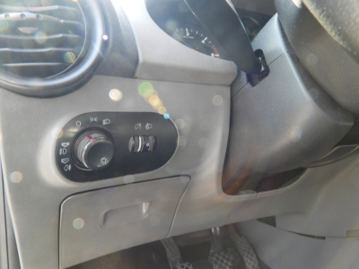SEAT IBIZA 1.4 TDI 5P SIGNO 75CV (2005) 14