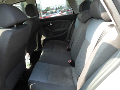 SEAT IBIZA 1.4 TDI 5P SIGNO 75CV (2005) 25