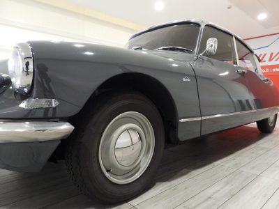 CITROEN ID 19 P MONOFARO (1965) 11