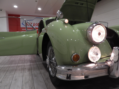 JAGUAR XK 140 3.4 SE FHC (1955) 44