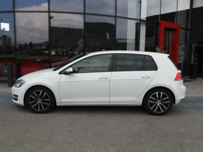 VOLKSWAGEN GOLF VII 1.6 TDI HIGHLINE 110CV DSG (2015) 2