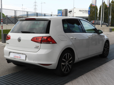 VOLKSWAGEN GOLF VII 1.6 TDI HIGHLINE 110CV DSG (2015) 5