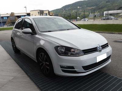 VOLKSWAGEN GOLF VII 1.6 TDI HIGHLINE 110CV DSG (2015) 6
