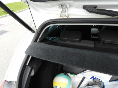 VOLKSWAGEN GOLF VII 1.6 TDI HIGHLINE 110CV DSG (2015) 24
