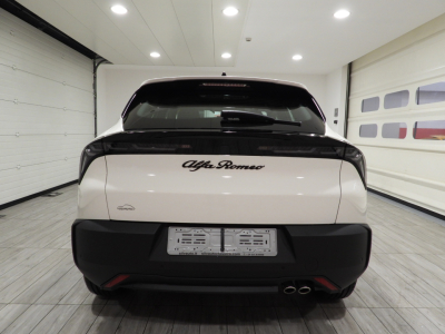 ALFA ROMEO JUNIOR 1.2 HYBRID 145CV EDCT6 MY’ 25 4
