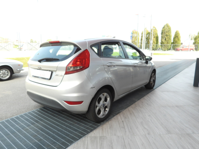 FORD FIESTA 1.4 TDCI 70CV PLUS (2012) 4