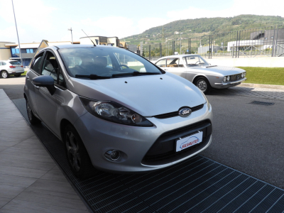 FORD FIESTA 1.4 TDCI 70CV PLUS (2012) 5