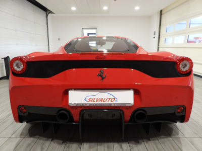FERRARI 458 SPECIALE (2014) 4