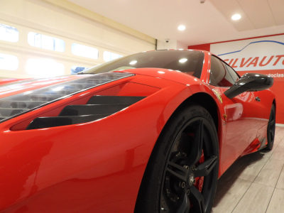 FERRARI 458 SPECIALE (2014) 10